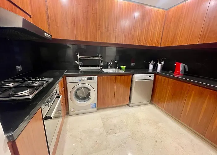A S 2108 / 3 Bedroom *