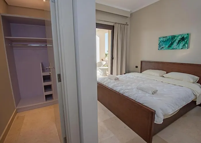 A S 2108 / 3 Bedroom * Hurghada
